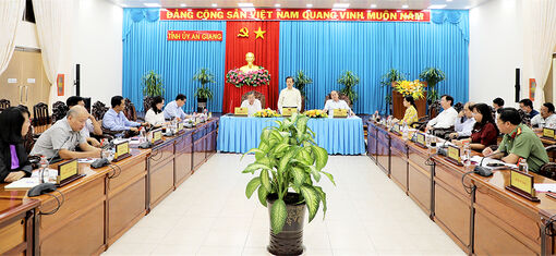 Thường trực Tỉnh ủy An Giang đánh giá tình hình tổ chức Tết Nguyên đán Quý Mão 2023