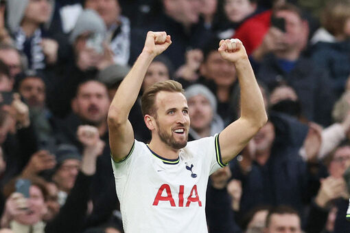 Harry Kane giúp Tottenham đánh gục Man City