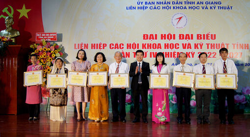 Nỗ lực cho phong trào sáng tạo khoa học – kỹ thuật