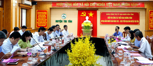 Kiểm tra tiến độ thực hiện Chương trình mục tiêu quốc gia giảm nghèo bền vững huyện Tri Tôn