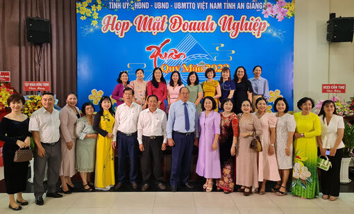 An Giang họp mặt, lắng nghe doanh nghiệp đầu Xuân 2023
