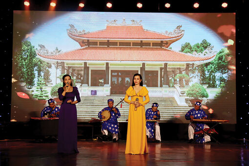 An Giang đẩy mạnh sáng tác văn học - nghệ thuật phục vụ đời sống