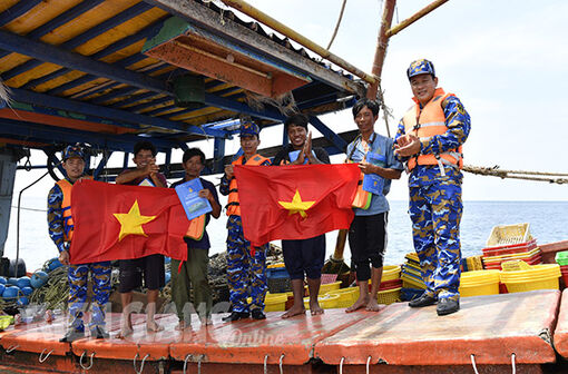 Kiên Giang: Điểm tựa cho ngư dân vươn khơi, bám biển