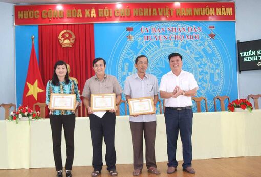 Chợ Mới thúc đẩy phát triển kinh tế - xã hội