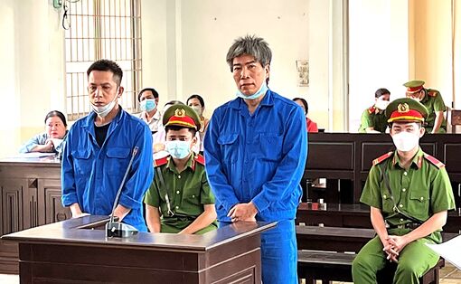 Lợi dụng chức vụ, xài tiền mua tài sản đấu giá