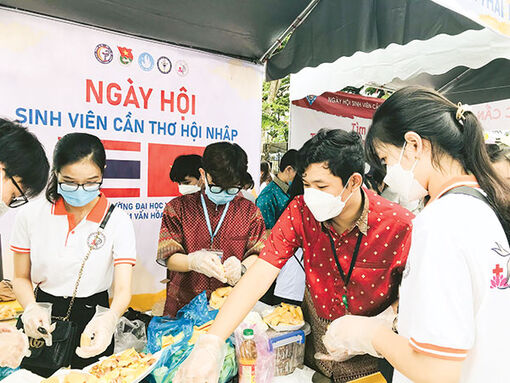 Thanh niên Cần Thơ vững bước hội nhập