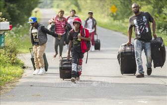 Canada 'quá tải' với làn sóng người tị nạn mới
