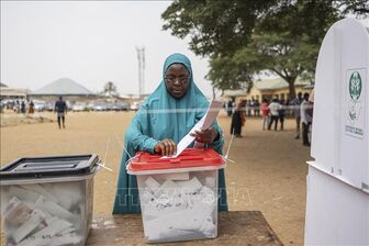 Nhiều điểm bỏ phiếu ở Nigeria bị tấn công trong ngày bầu cử