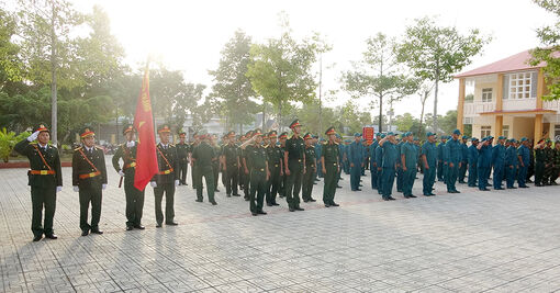 Huyện Tri Tôn ra quân huấn luyện năm 2023