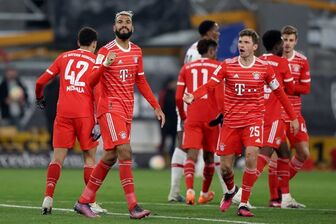 Bayern Munich đòi lại ngôi đầu Bundesliga từ tay Dortmund
