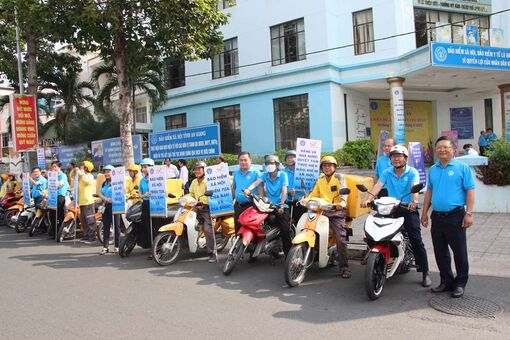 Bảo hiểm Xã hội An Giang ra quân chiến dịch “Gia hạn thẻ bảo hiểm y tế”
