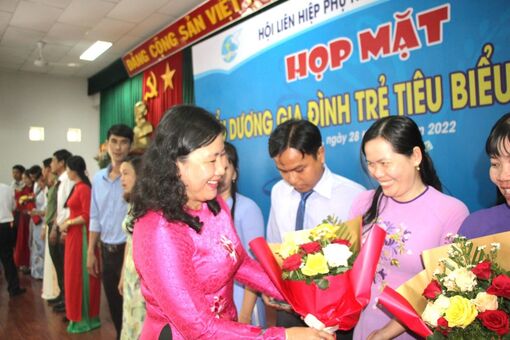 Phụ nữ An Giang xây dựng gia đình ấm no, tiến bộ, hạnh phúc, văn minh