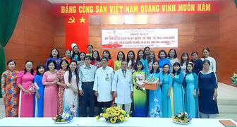 Bệnh viện Sản-Nhi An Giang tôn vinh nữ cán bộ, nhân viên y tế