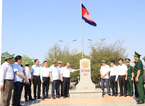 Đoàn giám sát Ủy ban Đối ngoại của Quốc hội làm việc tại An Giang
