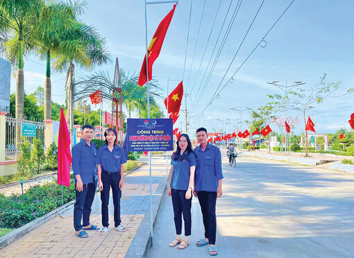 Giáo dục truyền thống, lịch sử cho thế hệ trẻ