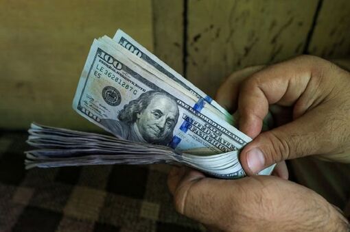 Tỷ giá USD hôm nay (11-3): Đồng USD hạ nhiệt, rớt khỏi mốc 105