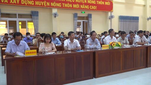 Hội thảo nâng cao chất lượng dạy học và ôn tập thi tốt nghiệp THPT 2022-2023 ở Thoại Sơn