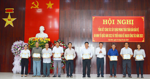 Đẩy mạnh phong trào “Toàn dân bảo vệ an ninh Tổ quốc”