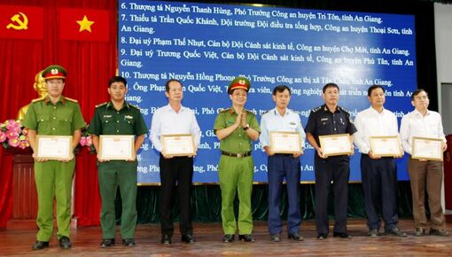 An Giang: Buôn lậu, có triệt phá, nhưng chưa triệt để