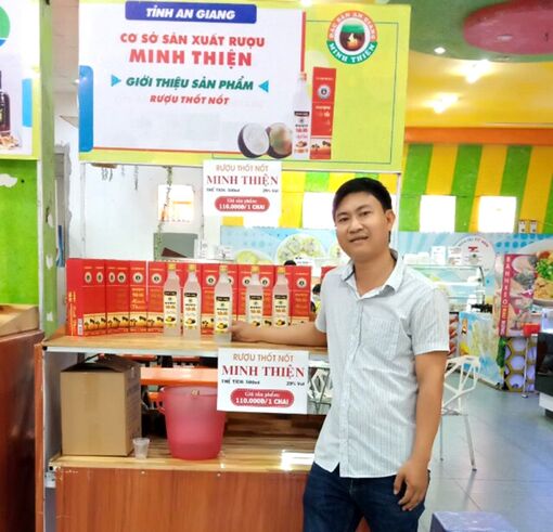 Độc đáo rượu thốt nốt
