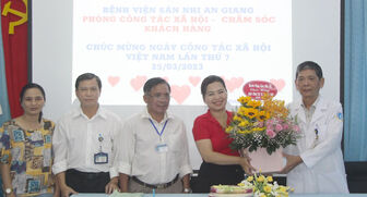 Bệnh viện Sản- Nhi An Giang tổ chức Họp mặt kỷ niệm “Ngày Công tác xã hội Việt Nam”