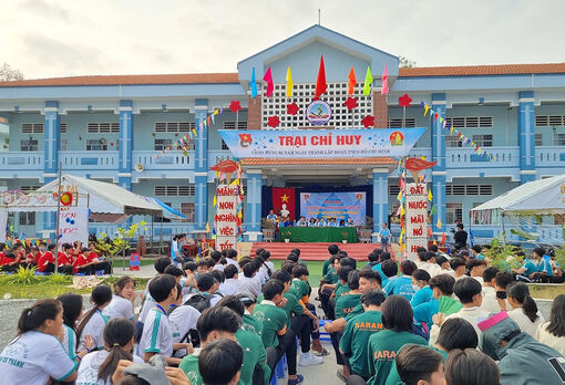 Sôi động Hội trại “Thiếu nhi vui khỏe tiến bước lên Đoàn”