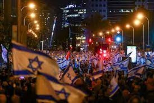 Hàng trăm nghìn người Israel xuống đường biểu tình phản đối cải cách tư pháp