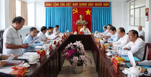 Xem xét, thảo luận nhiều tờ trình của UBND tỉnh An Giang