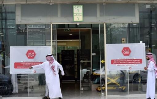 Xe buýt chở tín đồ hành hương về Mecca bốc cháy, 20 người tử vong
