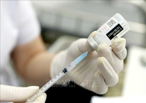 Tiêm vaccine vẫn là biện pháp hữu hiệu trong phòng, chống dịch COVID-19