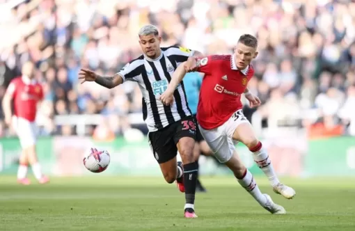 Man Utd thua bạc nhược Newcastle, HLV Erik ten Hag bất ngờ