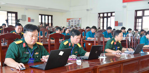 Rèn luyện kỹ năng giảng dạy chính trị quân sự