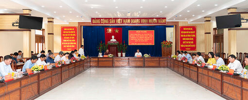 Bí thư Tỉnh ủy An Giang Lê Hồng Quang: Ban Thường vụ Thành ủy Châu Đốc tiếp tục lãnh đạo thực hiện thắng lợi nhiệm vụ chính trị năm 2023