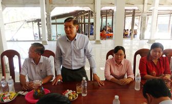 Ban Dân tộc HĐND tỉnh An Giang khảo sát việc dạy chữ Khmer trong chùa