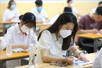 Sỹ tử căng sức ôn tập cho kỳ thi tốt nghiệp trung học phổ thông 2023