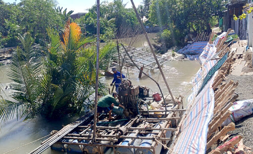 Đồng Tháp: Vụ sạt lở nghiêm trọng ở Sa Đéc, tiến hành khoan thăm dò địa chất để có phương án khắc phục khẩn cấp