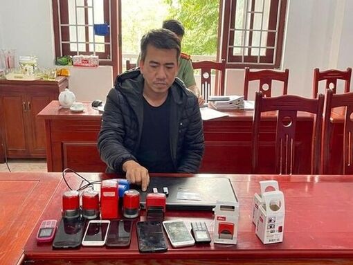 Triệt phá đường dây mua bán hóa đơn trị giá gần 4.000 tỷ đồng