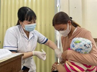 Tỷ lệ tiêm chủng giảm, Việt Nam vào nhóm có nguy cơ cao xâm nhập bại liệt