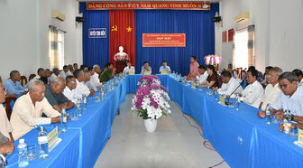 Thị ủy Tịnh Biên họp mặt cán bộ lãnh đạo chủ chốt, người có uy tín là dân tộc thiểu số Khmer nhân dịp Tết Chol Chnam Thmay