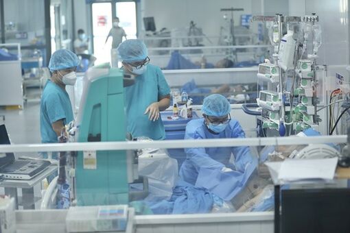 Ngày 11/4: Ghi nhận số ca mắc mới COVID-19 cao nhất kể từ đầu năm 2023