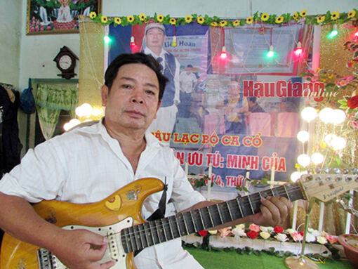 Nặng nợ đờn ca