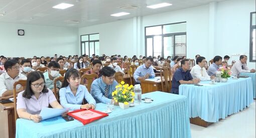 Châu Phú chú trọng xây dựng Đảng