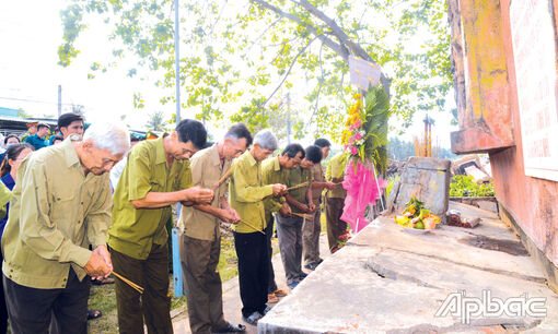 Tiền Giang: “Bia căm thù” tại xã Bình Ninh, huyện Chợ Gạo thêm tự hào về mảnh đất quê hương