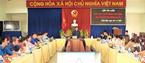 Tập huấn kiến thức, kỹ năng khai thác, bảo tồn tài nguyên du lịch ở TP. Châu Đốc
