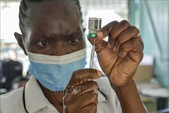 Nhiều quốc gia châu Phi xem xét phê duyệt vaccine ngừa sốt rét mới