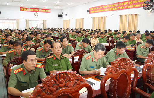 Công an An Giang tuyên truyền các dự án luật do Bộ Công an chủ trì soạn thảo