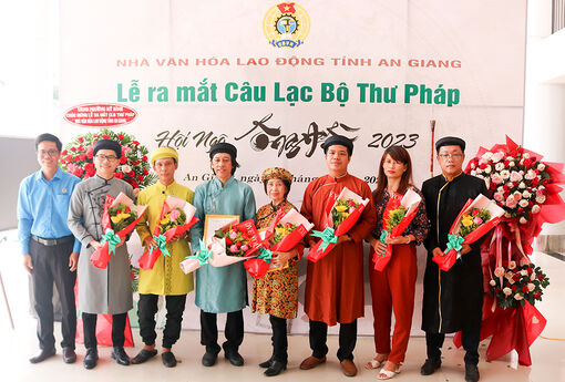 Nhà Văn hóa lao động tỉnh An Giang ra mắt câu lạc bộ thư pháp