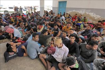 93 người di cư được giải cứu ngoài khơi Tunisia