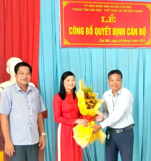 Bà Đặng Thị Kim Xuyến giữ chức Giám đốc Trung tâm Văn hóa- Thể thao và Truyền thanh huyện Chợ Mới