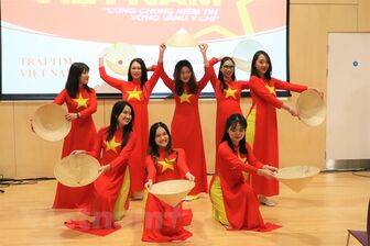 Giới thiệu văn hóa Việt Nam tới công chúng thành phố Birmingham